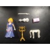 PLAYMOBIL MUJER CON VIOLIN Y ACCESORIOS - 28/4/21