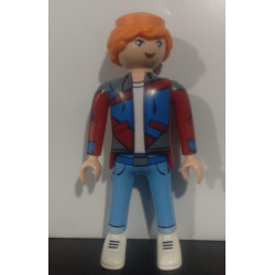 PLAYMOBIL FIGURA CHICO MODERNO - 27/5/21