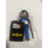 PLAYMOBIL POLICIA ANTIDISTURBIOS CON ESCUDO Y PORRA - 14/9/21