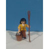 PLAYMOBIL ALDEANA CON CUBO DE PECES - 4/8/21