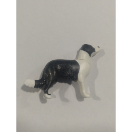 PLAYMOBIL PERRO BLANCO Y NEGRO  - 14/10/21