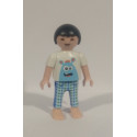 PLAYMOBIL FIGURA NIÑO CHINO CON CAMISETA ALIENIGENA - 10/2/22