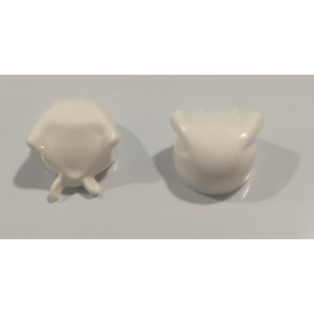 PLAYMOBIL PAREJA GORRO ALDEANA BLANCO , BELEN - PIEZAS 20/3/22