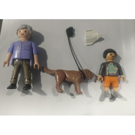 PLAYMOBIL  HOMBRE CON PERRO Y NIÑO - 28/11/21