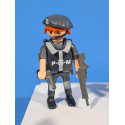 PLAYMOBIL FIGURA POLICIA CON PISTOLA Y AMETRALLADORA  - 16/2/19