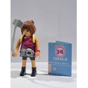 PLAYMOBIL SERIE 24 FIGURA MUJER SENDERISTA 20/4/23