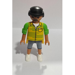 PLAYMOBIL HOMBRE CITY CON PANTALON CORTO - 21/8/23