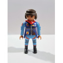 PLAYMOBIL FIGURA MUJER CON CAPUCHA ROJA - 30/10/23
