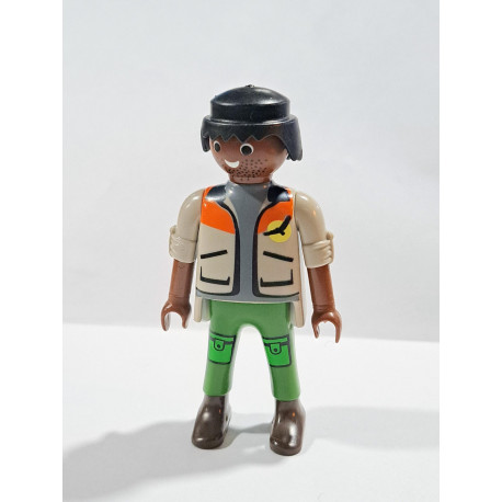 PLAYMOBIL FIGURA CAZADOR NEGRO - 13/11/16