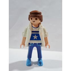 PLAYMOBIL CHICO JOVEN CAMISETA ESTRELLA - 2/10/20