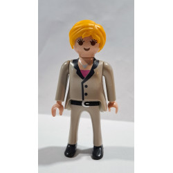 PLAYMOBIL MUJER CHAQUETA Y PANTALON GRIS - 2/10/20