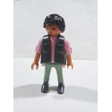 PLAYMOBIL FIGURA CHICO MORENO Y CAMISETA ROSA - 15/2/22
