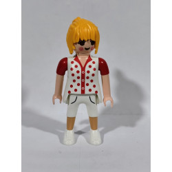 PLAYMOBIL  MUJER CITY RUBIA PANTALON CORTO - 13/8/24