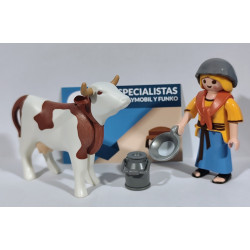 PLAYMOBIL ALDEANA CON VACA , BELEN  - 10/11/18