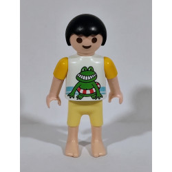PLAYMOBIL NIÑO CON RANA EN LA CAMISETA - 15/3/19
