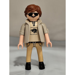 PLAYMOBIL GRANJERO MODERNO , GAFAS Y BIGOTE , TORRENTE - 13/8/15