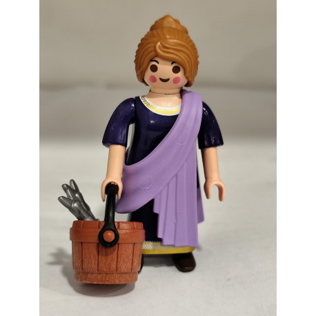 PLAYMOBIL MUJER ROMANA CON CUBO Y PECES - 14/5/25