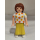 PLAYMOBIL CHICA JOVEN FALDA AMARILLA Y CAMISA FLORES - 18/5/25
