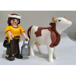 PLAYMOBIL  ALDEANA , PASTORA CON VACA , LECHERA , BELEN - 27/6/25
