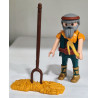 PLAYMOBIL ALDEANO , AGRICULTOR , BELEN - 9/11/15