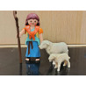 PLAYMOBIL ALDEANA PASTORA CON OVEJAS , BELEN - 10/7/25