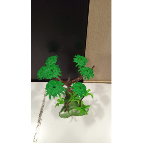 PLAYMOBIL ARBOL 20 CM DE ALTO , IDEAL  BELEN