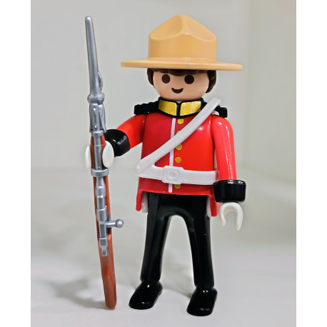 PLAYMOBIL FIGURA POLICIA DEL CANADA - 10/7/25