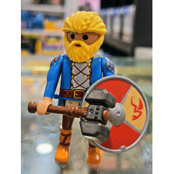 PLAYMOBIL GUERRERO VIKINGO CON MARTILLO DE GUERRA - 10/9/25