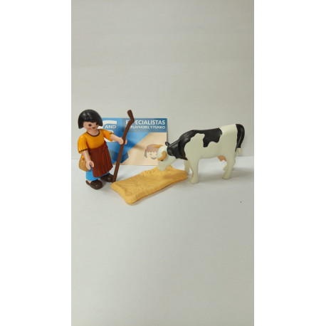 PLAYMOBIL ALDEANA CON VACA 1 , PASTORA , BELEN  10/7/25