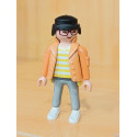 PLAYMOBIL FIGURA CHICO ASIATICO CON GAFAS - 27/5/21