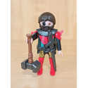 PLAYMOBIL GUERRERO CON MARTILLO DE GUERRA - 21/5/26