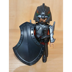 PLAYMOBIL GUERRERO MEDIEVAL CON GRAN ESCUDO NEGRO - 13/6/26