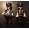 PLAYMOBIL PAREJA DE POLICIAS EN BOLSA CERRADA