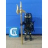 PLAYMOBIL GUERRERO NEGRO CON ALABARDA DORADA - 16/11/18