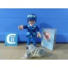 PLAYMOBIL SERIE 18 CHICAS - MUJER FONTANERA