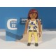 PLAYMOBIL FIGURA MUJER CON CAMISA DE FLORES  - 23/1/21