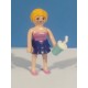 PLAYMOBIL CHICA RUBIA CON FALDA Y BATIDO - 13/2/21