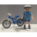 PLAYMOBIL POLICIA CON BICICLETA - 18/2/21