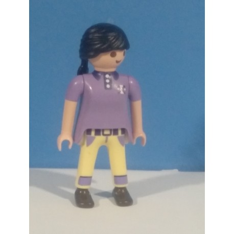 PLAYMOBIL FIGURA CHICA MORENA CON COLETA - 28/3/21