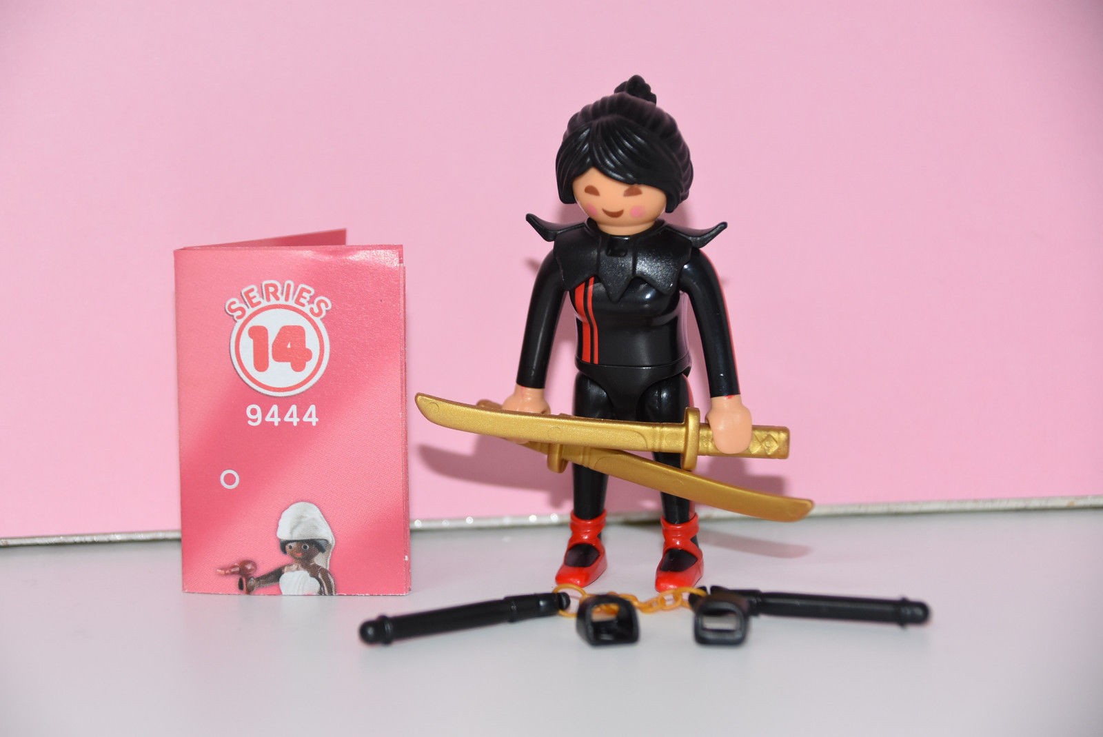 PLAYMOBIL FIGURA SERIE 14 - MUJER SAMURAI