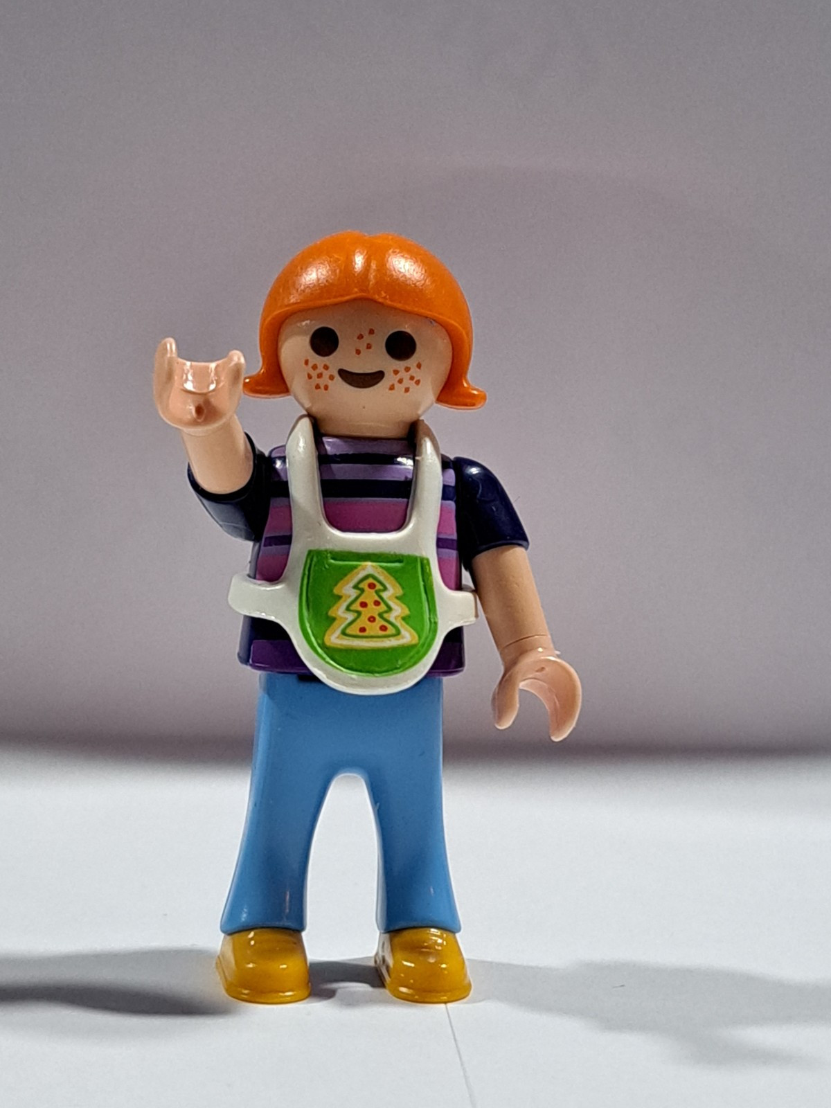 PLAYMOBIL NIÑA PELIRROJA 2/4/23
