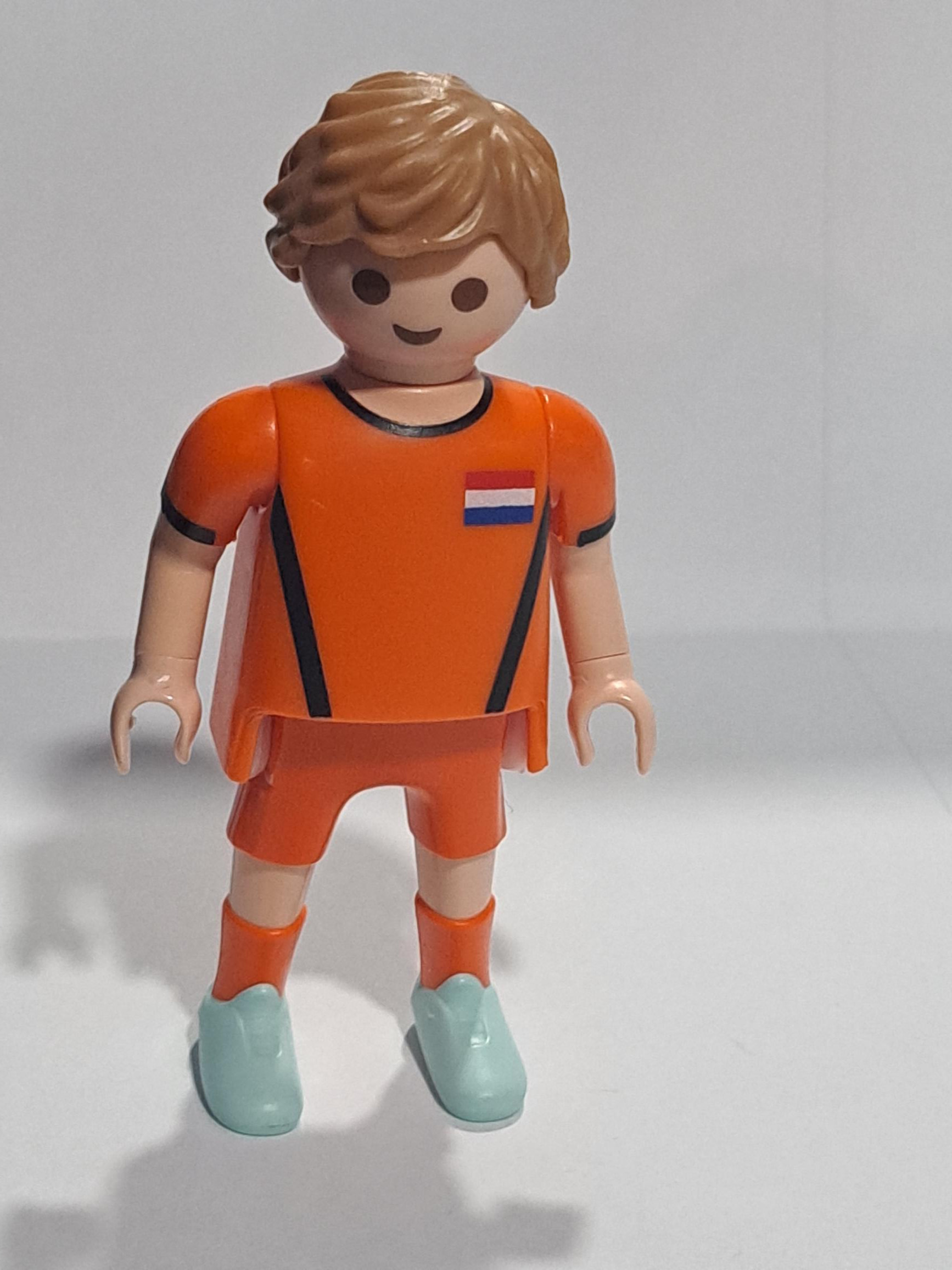 PLAYMOBIL FIGURA JUGADOR DE HOLANDA - 16/8/23