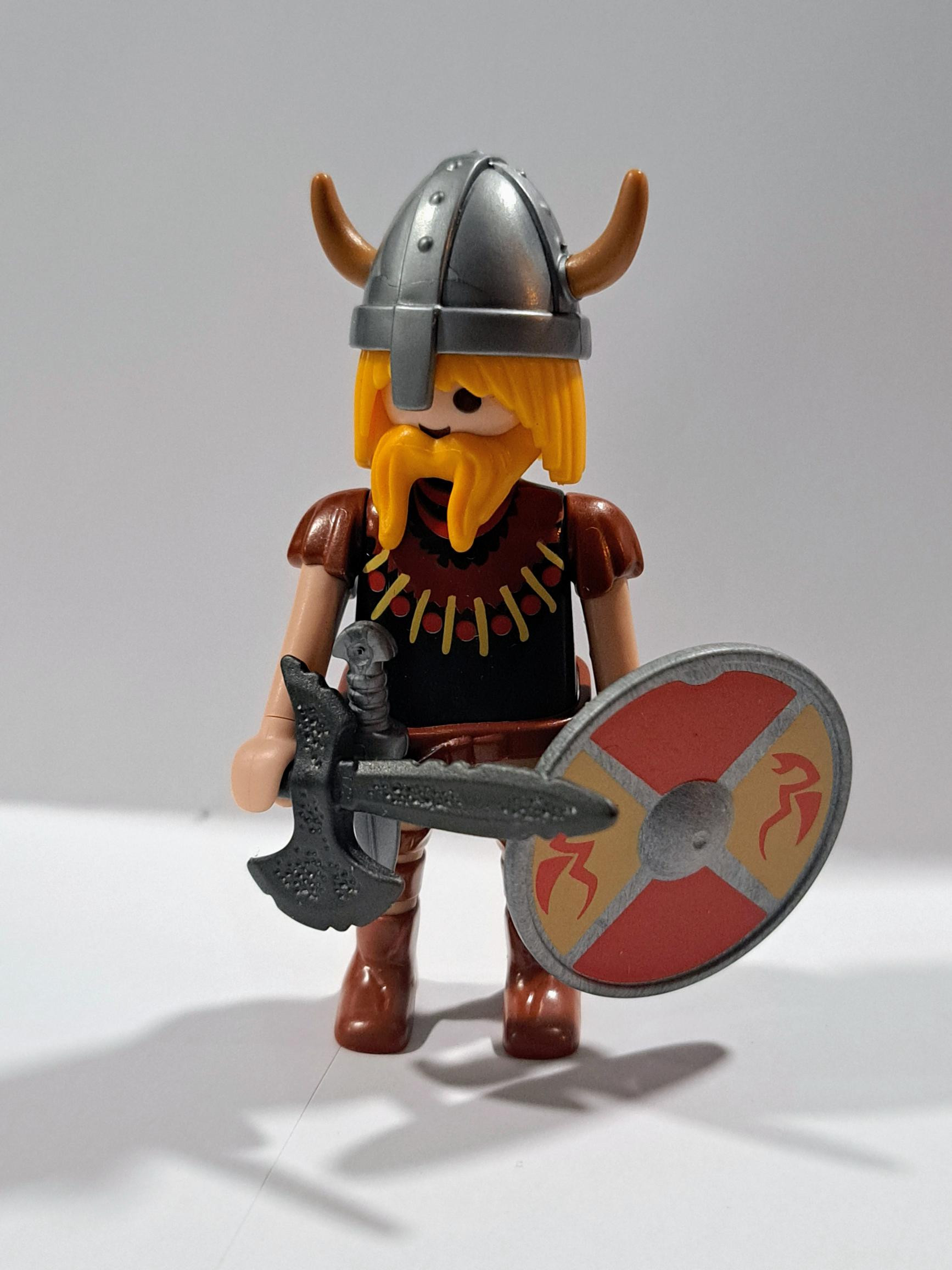 PLAYMOBIL GUERRERO VIKINGO DE LOS BOSQUES - 21/5/15