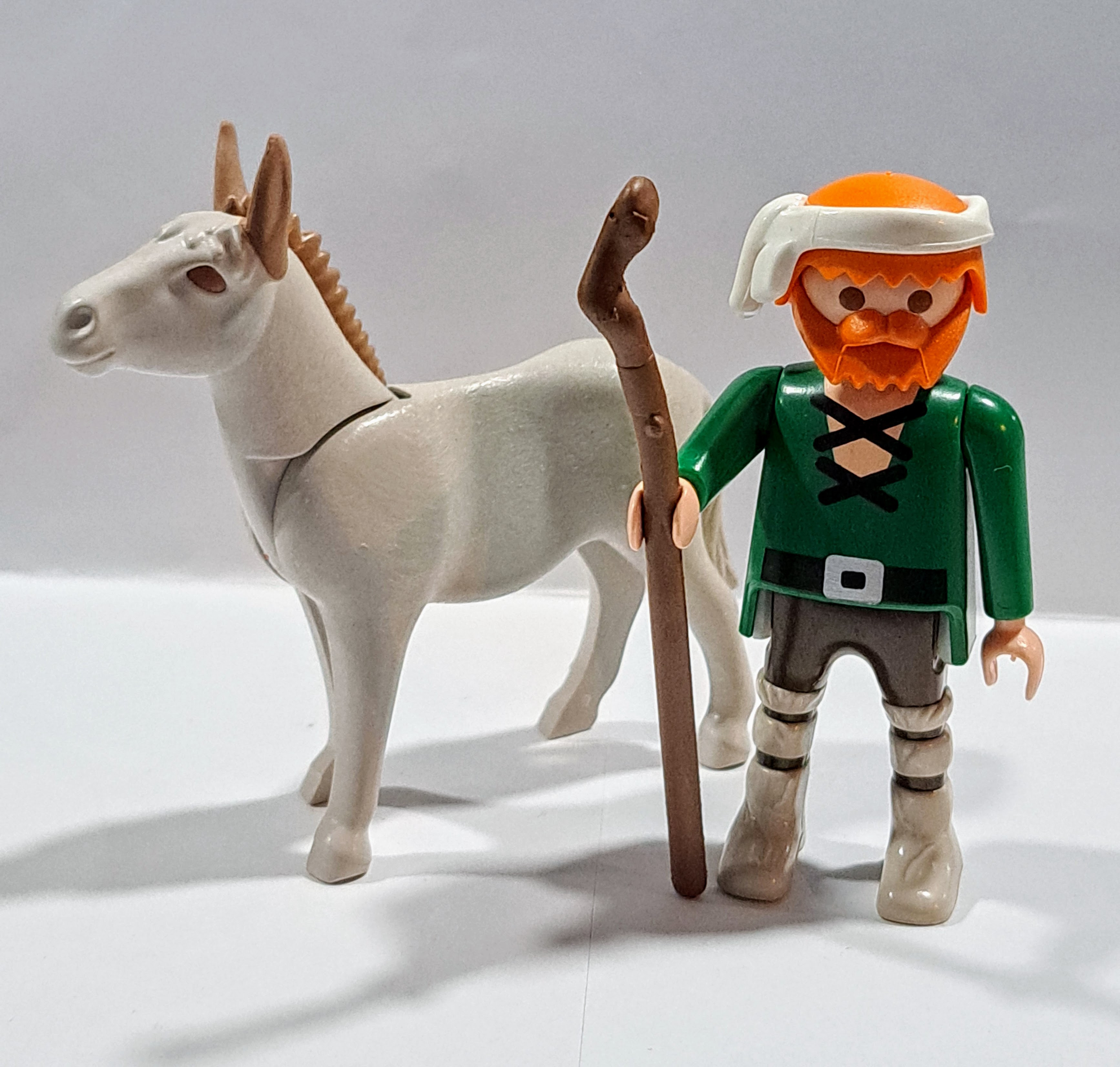 PLAYMOBIL ALDEANO CON SU BURRO , BELEN - 30/9/15