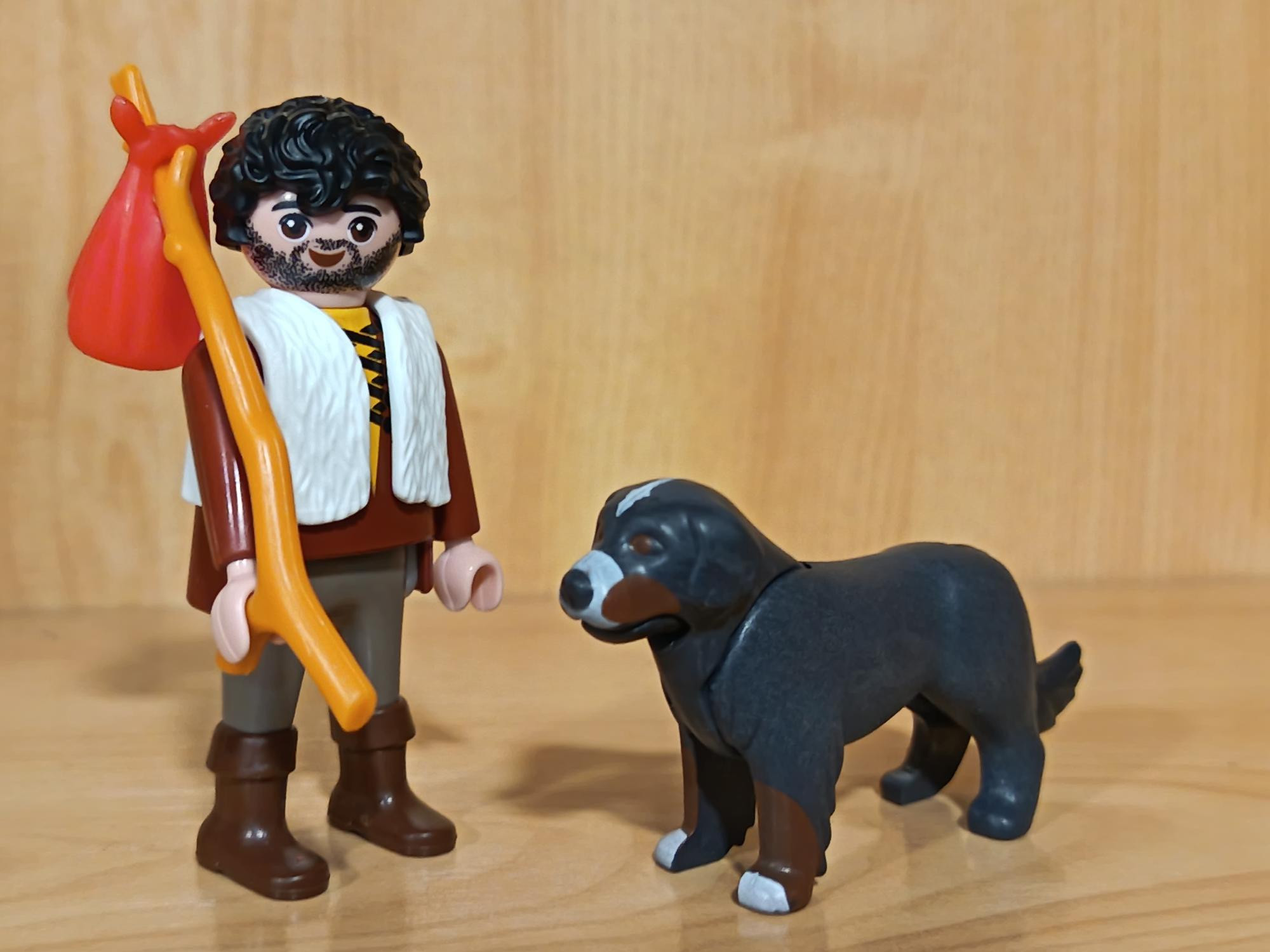 PLAYMOBIL BELEN ,ALDEANO CON PERRO , PEREGRINO - 22/7/26