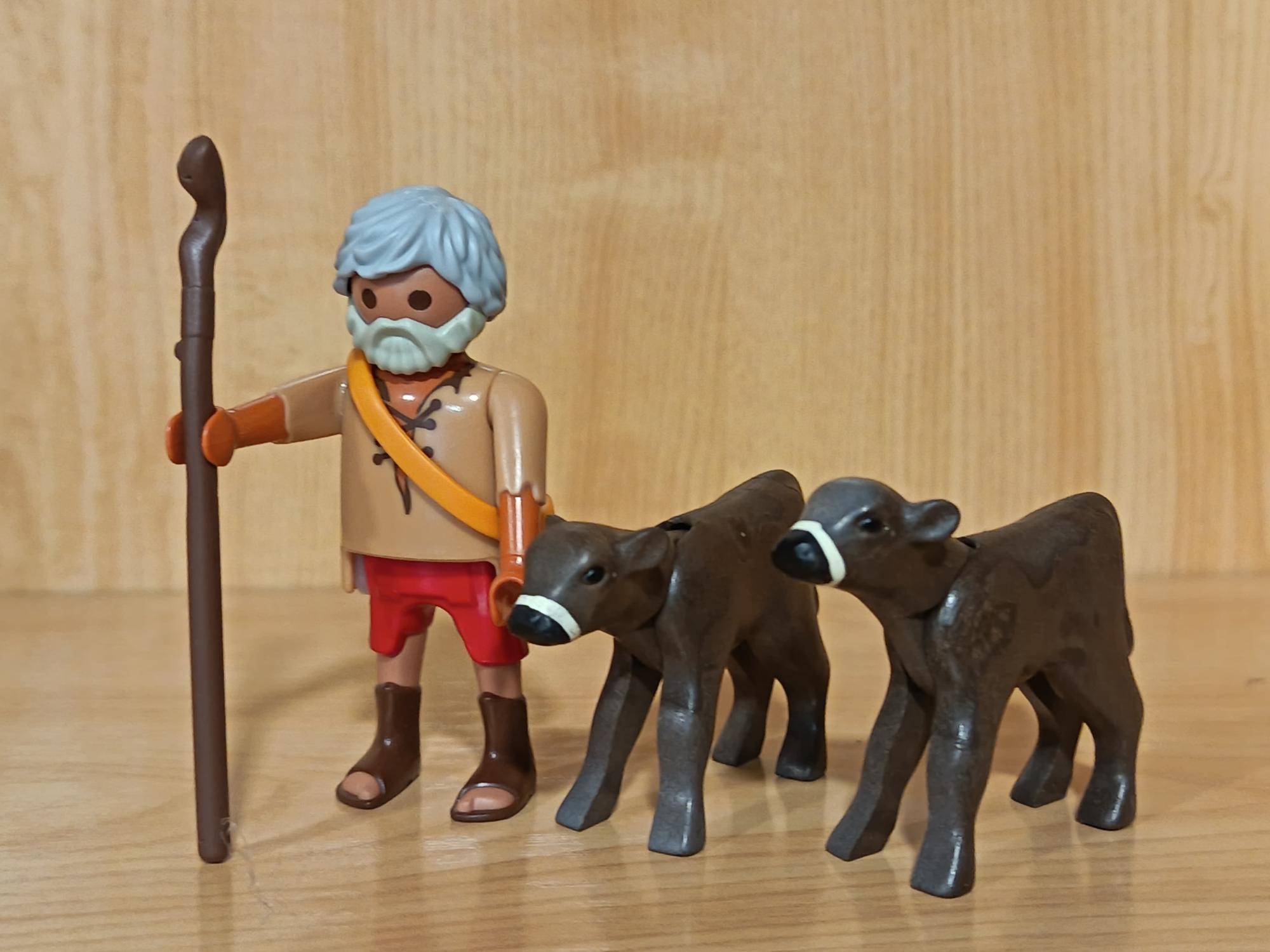 PLAYMOBIL BELEN ,ALDEANO PASTOR CON TERNEROS - 22/7/26